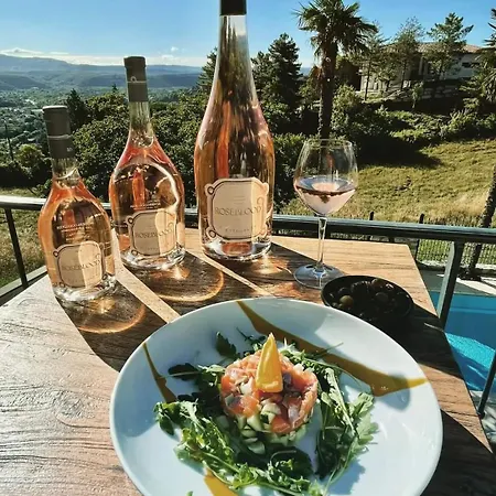 Domaine De La Pinede Aubenas