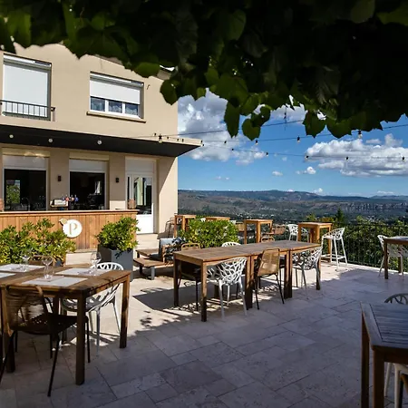 Guest house Domaine De La Pinede Aubenas