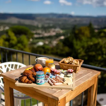 Guest house Domaine De La Pinede